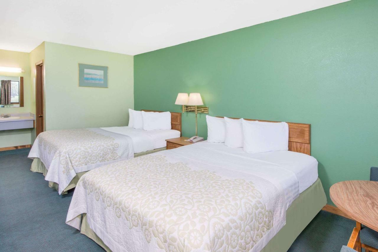 Days Inn By Wyndham Mountain Grove Екстер'єр фото