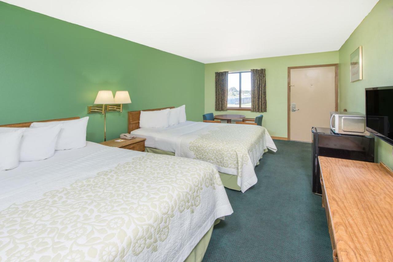 Days Inn By Wyndham Mountain Grove Екстер'єр фото